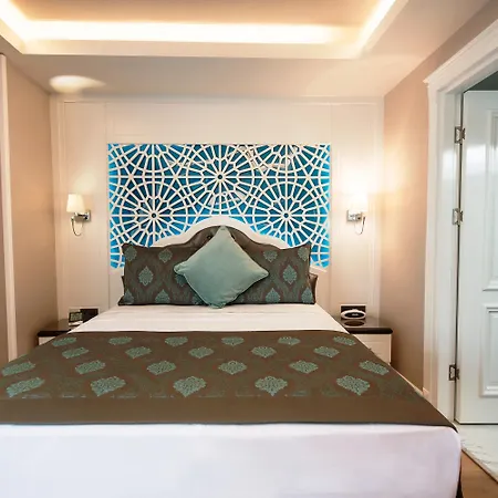 安图萨潘丽思spa酒店 酒店