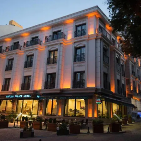 安图萨潘丽思spa酒店 酒店 4*