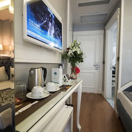 安图萨潘丽思spa酒店