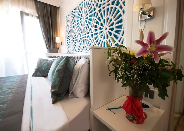 Antusa Palace & Стамбул