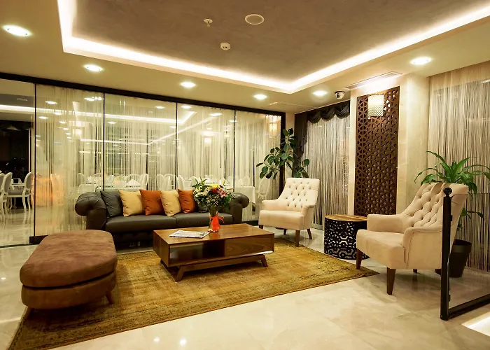 Antusa Palace & Отель