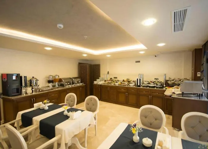 Отель Antusa Palace &