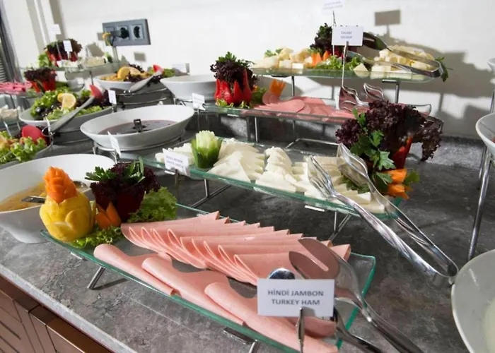 Antusa Palace & Отель 4*