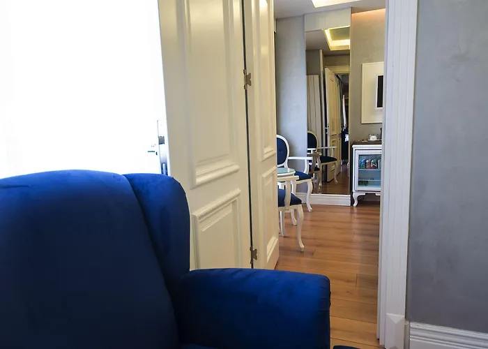 Отель Antusa Palace &