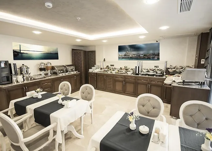 Отель Antusa Palace &