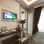 安图萨潘丽思spa酒店 4*