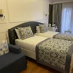安图萨潘丽思spa酒店