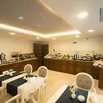 酒店 安图萨潘丽思spa酒店