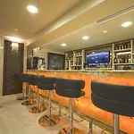 安图萨潘丽思spa酒店 酒店