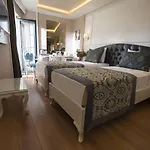 安图萨潘丽思spa酒店 4*