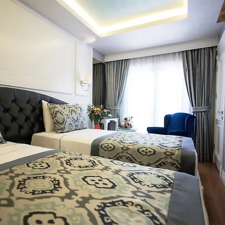 Otel Antusa Palace & 4*