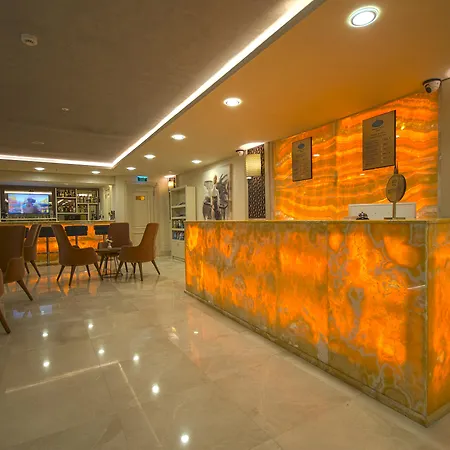 Otel Antusa Palace & 4*