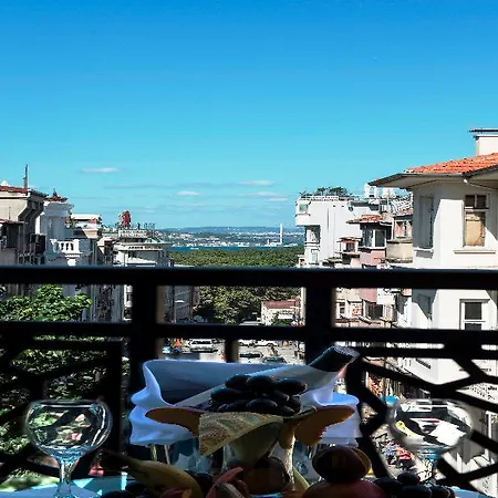 Antusa Palace & İstanbul