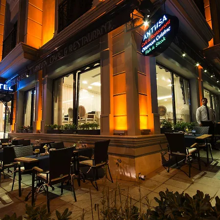 Ξενοδοχείο Antusa Palace & 4*